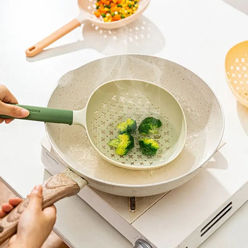 Hollow Soup Spoon, Large Leaky Spoon Filter, Silicone Portable Straining Noodle Spoon, Household Dumpling Filtering Drain Scoop, Heat Resistant Boiled Noodles Leaky Net Cooking Utensils Tool, Simple Scoop Baking Filtering Handle Spoon Hollow Soup Spoon, Large Leaky Spoon Filter, Silicone Portable Straining Noodle Spoon, Household Dumpling Filtering Drain Scoop, Heat Resistant Boiled Noodles Leaky Net Cooking Utensils Tool, Simple Scoop Baking Filtering Handle Spoon